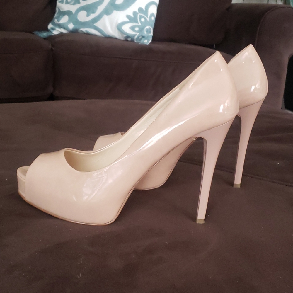 💥 Guess nude open toe heels